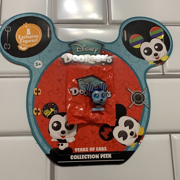 Disney Mickey Mouse Doorables Years of Ears Train Engineer Figure - Picture 2 of 4